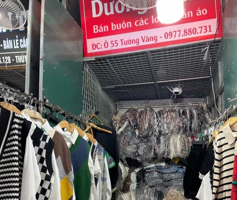 Cửa hàng bán sỉ quần áo giá rẻ tại chợ Nành Ninh Hiệp