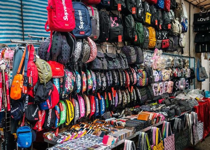ba lô túi xách hàng Quảng Châu ở chợ Ninh Hiệp