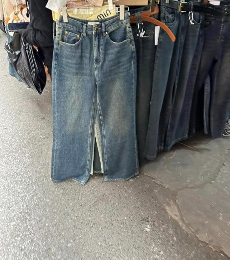 jeans ống rộng nữ