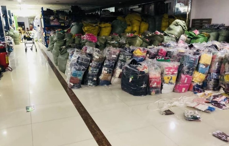 Tổng kho sỉ quần áo Quảng Châu chợ xóm 9 Ninh Hiệp giá rẻ